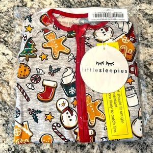 NIB Little Sleepies Holiday Treats 0-3 months